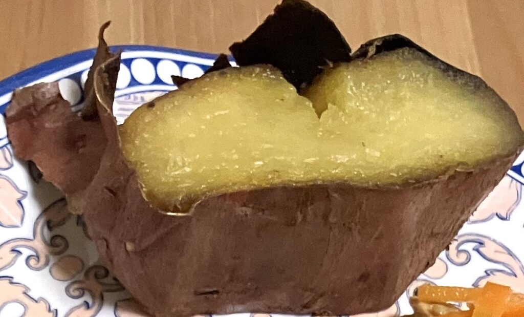 スーパーで購入した焼き芋